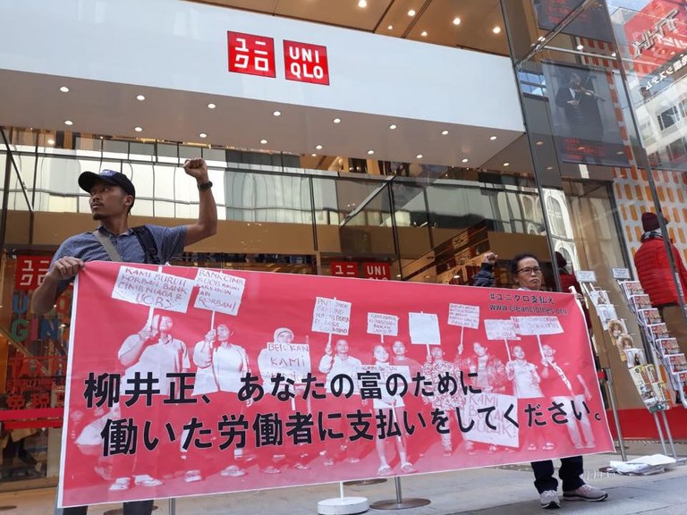 Uniqlo protest