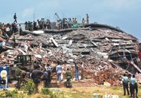  Factory collapsed - Bangladeshi Garment Workers Buried Alive 